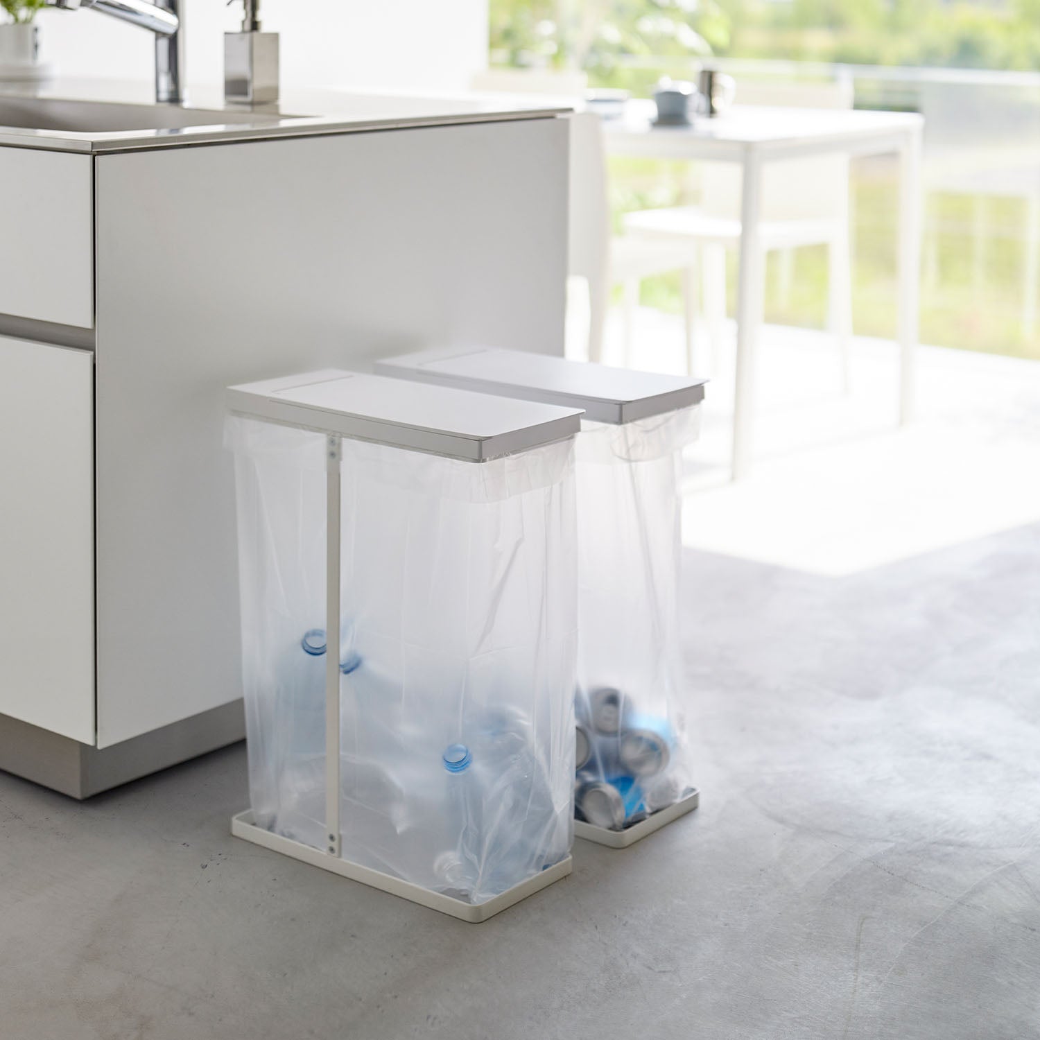 新品・未使用★【山崎実業】スリム蓋付き分別ゴミ袋ホルダー タワー 45L 2個組 スリム蓋付き分別ゴミ袋ホルダー タワー 45L 2個組 | 山崎実業【公式】