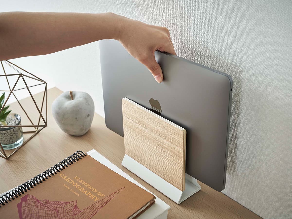 スリムノートパソコンスタンド リンのイメージ