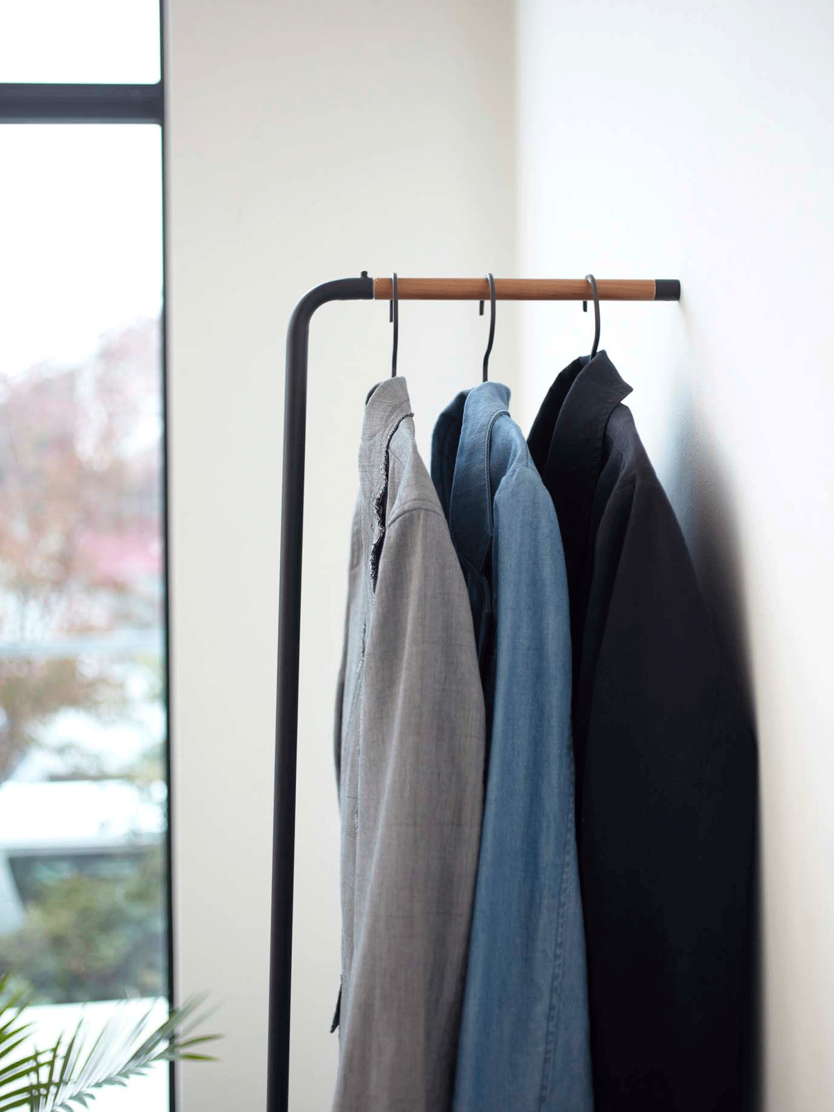 スリムコートハンガー タワーのイメージ