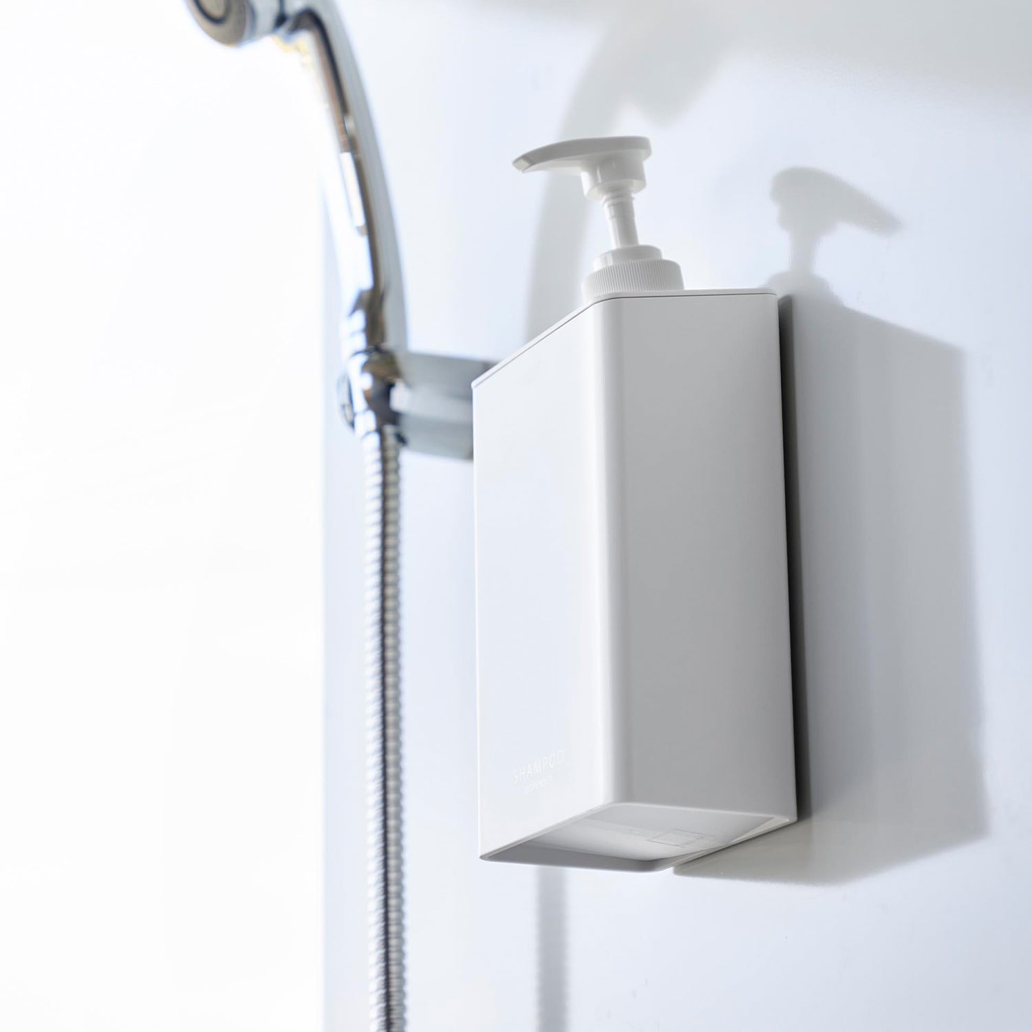マグネット ディスペンサー タワー 850mL | 山崎実業【公式】