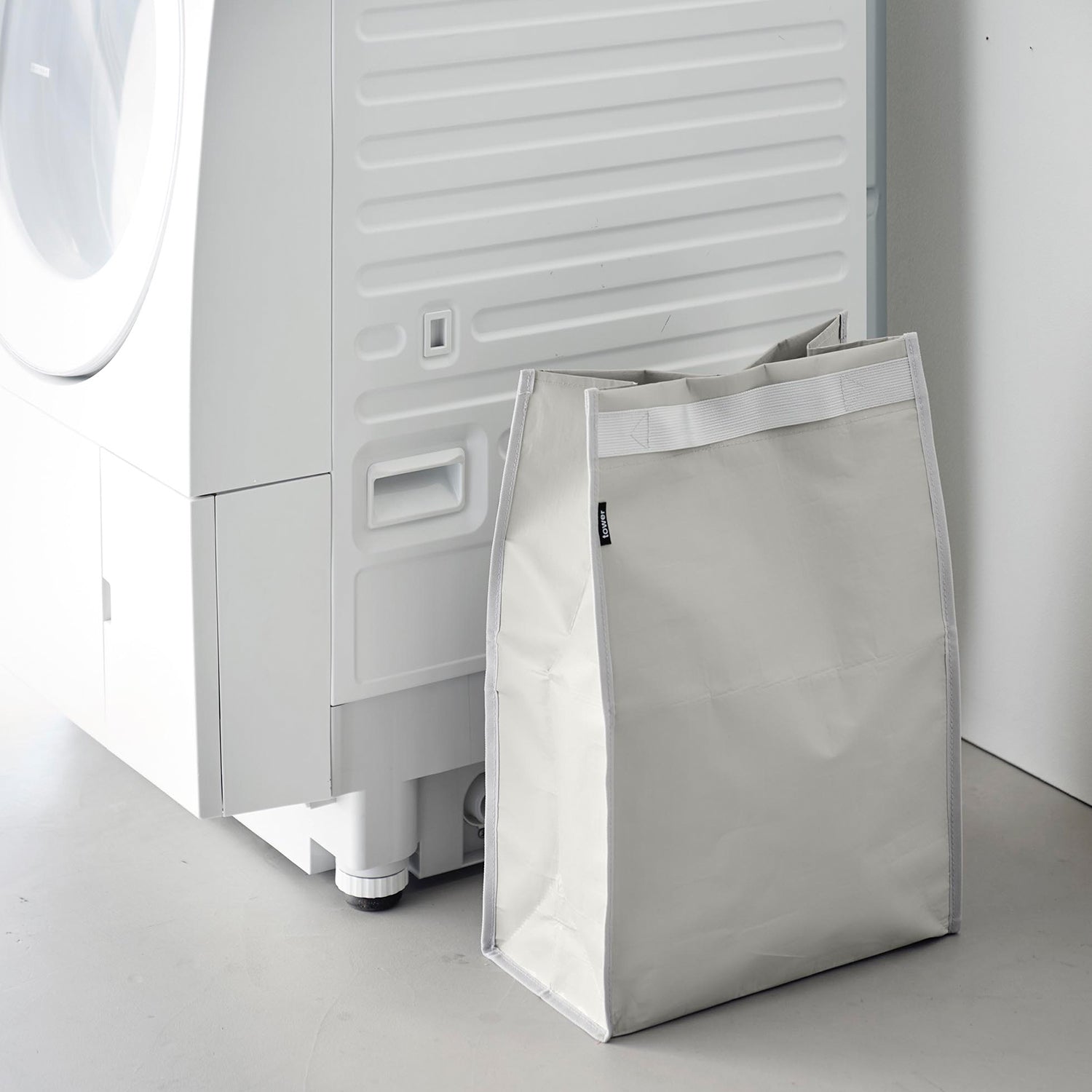ポリエチレン ゴミ箱 タワー 20L | 山崎実業【公式】