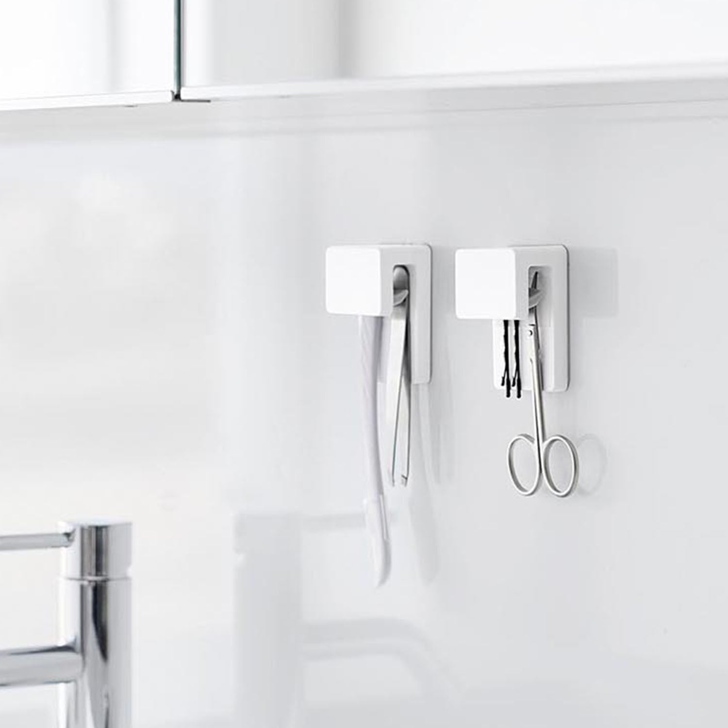 フィルムフック差し込み式歯ブラシ&チューブホルダー タワー W4 2個組