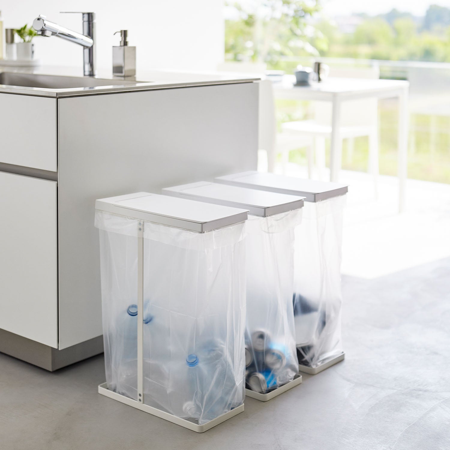 新品・未使用★【山崎実業】スリム蓋付き分別ゴミ袋ホルダー タワー 45L 2個組 スリム蓋付き分別ゴミ袋ホルダー タワー 45L 2個組 | 山崎実業【公式】